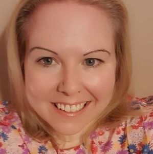 Meet your Posher, Catherine